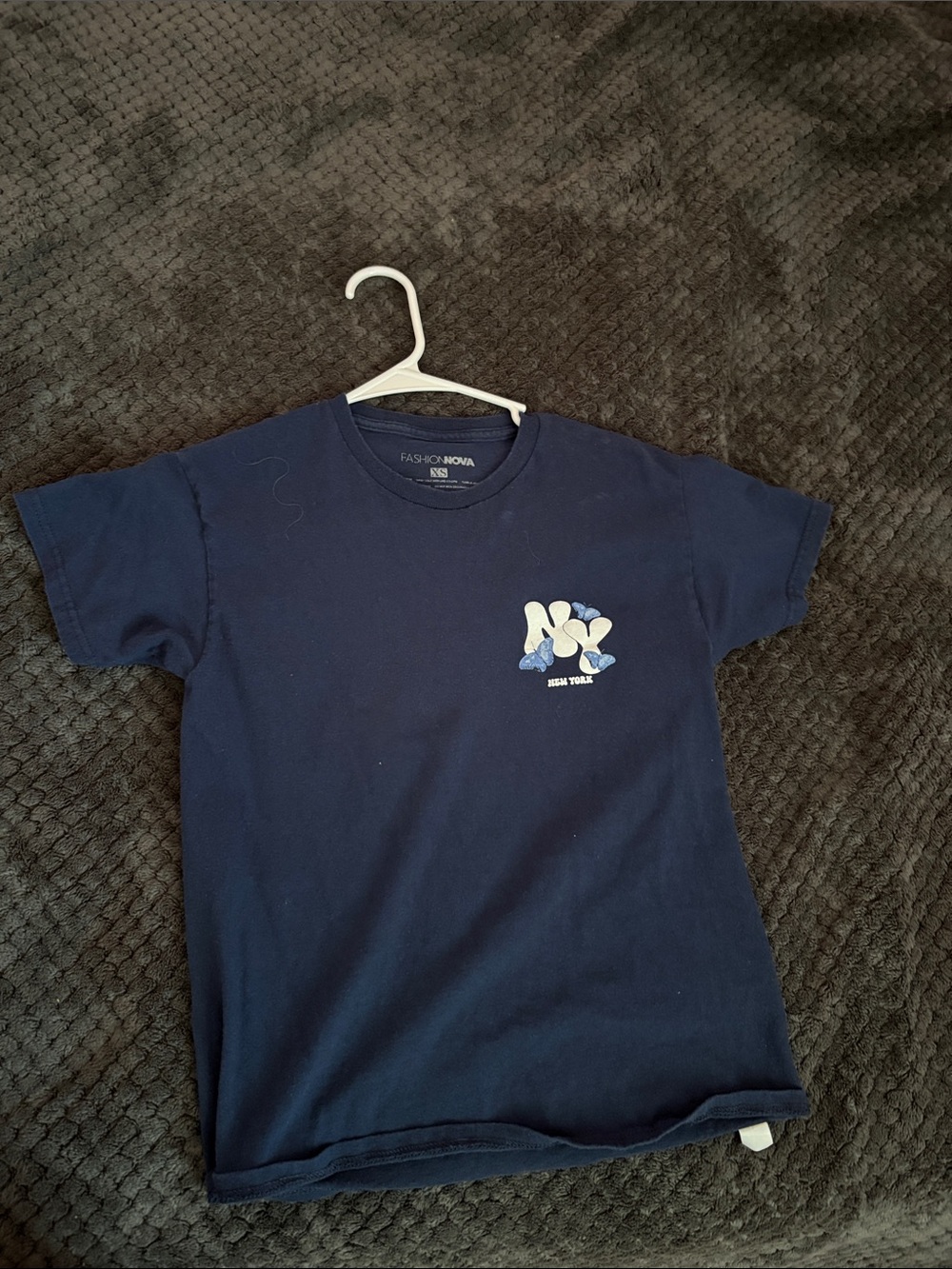 Fashion Nova Kids Navy Graphic Heart Tee